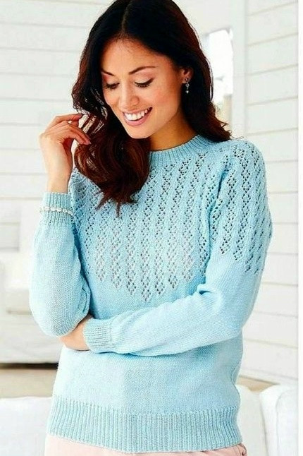 Джемпер-реглан с ажурной кокеткой
