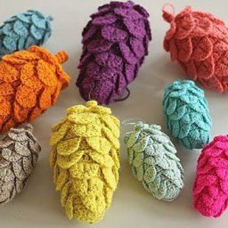 Еловые (сосновые) шишки крючком