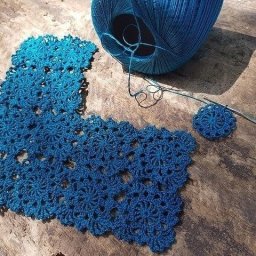 Красивый ажурный мотив крючком