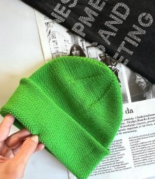 Шапка - бини изнаночными петлями!