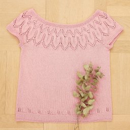 Топ с круглой ажурной кокеткой