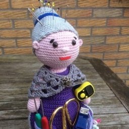 Вязаные помощницы - стильный аксессуар вязальщицы