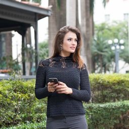 Роскошный джемпер крючком