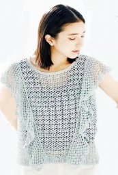 Топ с крылышками крючком от японских дизайнеров