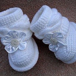 Милые пинетки спицами