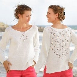 "Сердечная" обновка, вяжем спицами джемпер