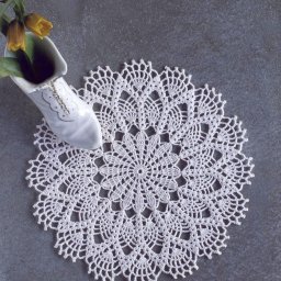 Вязаная салфетка (крючок)