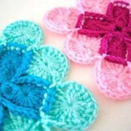 Интересный мотив для использования остатков пряжи