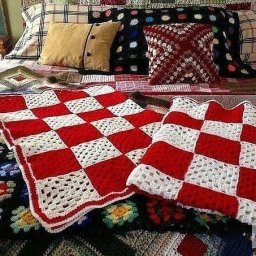 Красивые пледы из вязаного квадрата