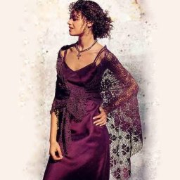 Воздушная шаль из ажурных мотивов