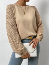 Джемпер с ажурными рукавами