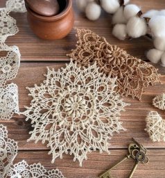 Малышки - салфеточки крючком