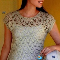 Ажурная летняя кофточка крючком