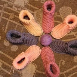 Вяжем уютные тапочки