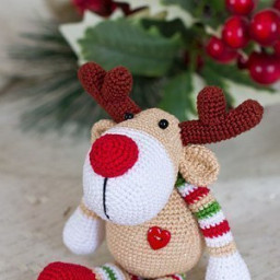 Новогодняя игрушка - олень Рудольф