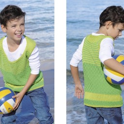 Яркая безрукавка для стильного мальчика