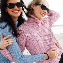 Свитер с косами и узорами