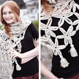 Палантин из мотивов