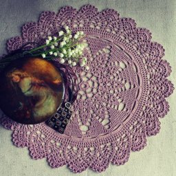Красивая круглая салфеточка крючком