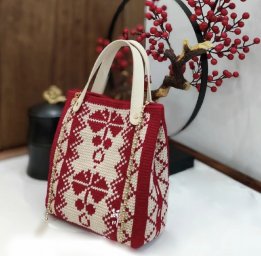 Сумка крючком в мозаичной технике