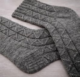 Носки спицами