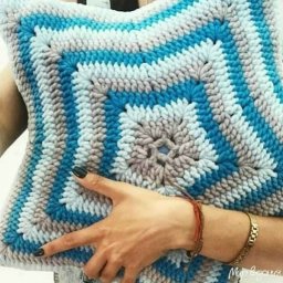 Подушки - звездочки, вяжем крючком