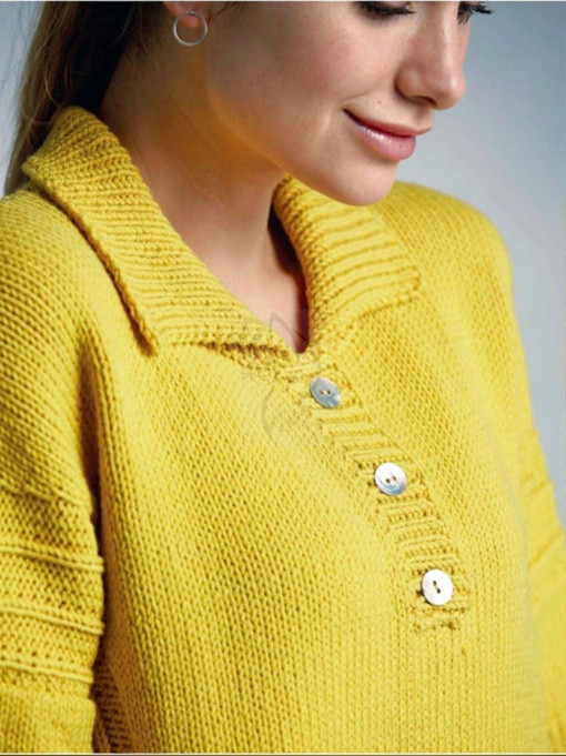 Стильный пуловер свободного фасона