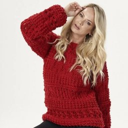 Свитер с фантазийными узорами