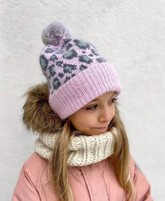 Теплая шапка спицами