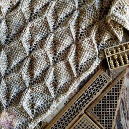 Симпатичный узор спицами