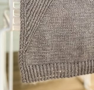Манишка Snuggle Neck от Anette Solbraa-Bay Манишка Snuggle Neck от Anette Solbraa-Bay