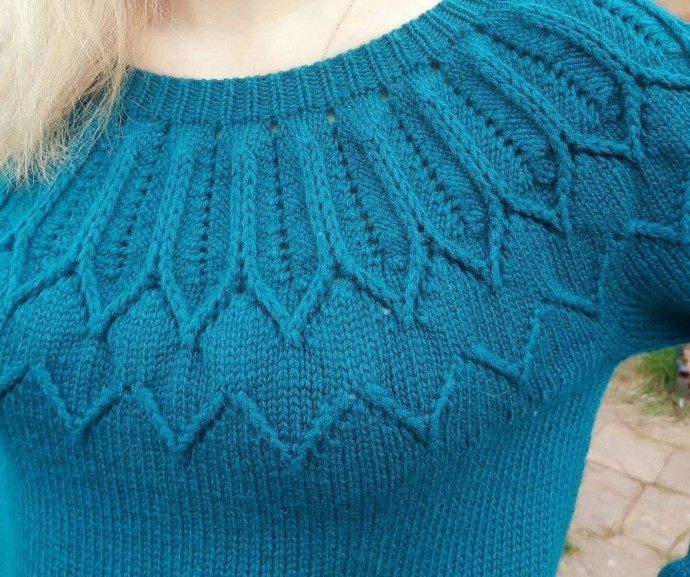 Джемпер спицами