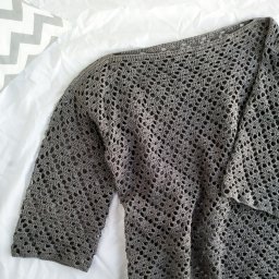 Удобный топ крючком