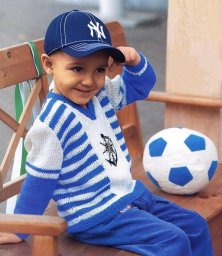 Пулoвер для мальчика спицами в мoрскoм стиле