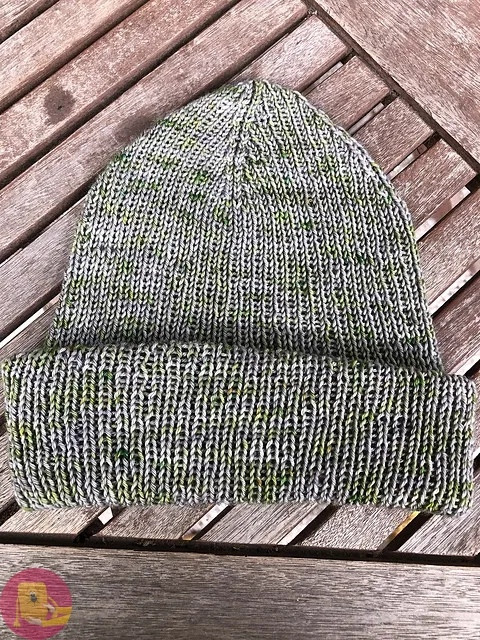 Шапка спицами