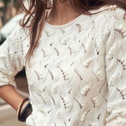 Красивый узор с объемными элементами