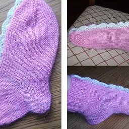 Милые носочки спицами