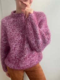 Свитер PEPPA Jumper by Tanja Koenigs спицами