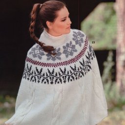 Уютное пончо спицами