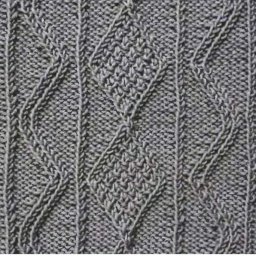 Интересный узор спицами