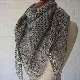 Ажурная шаль/бактус крючком
