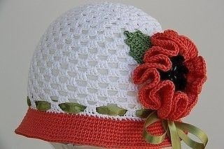 Нежная шапочка, украшение может быть любым! Нежная шапочка, украшение может быть любым!