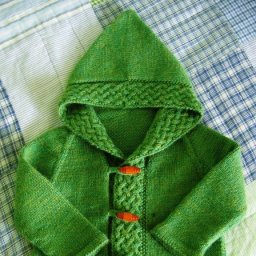 Вяжем детскую кофту с капюшоном