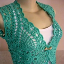 Красивый жилет крючком