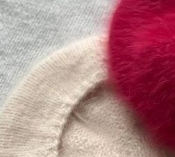 Классический берет из пуха норки