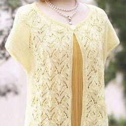 Очаровательная кофточка спицами