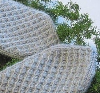 Варежки узором "Звёздочки" спицами