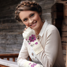 ​Митенки с жаккардовыми цветами