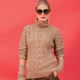 Свитер с рукавом три четверти