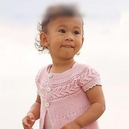 ​Розовый жакет для девочки